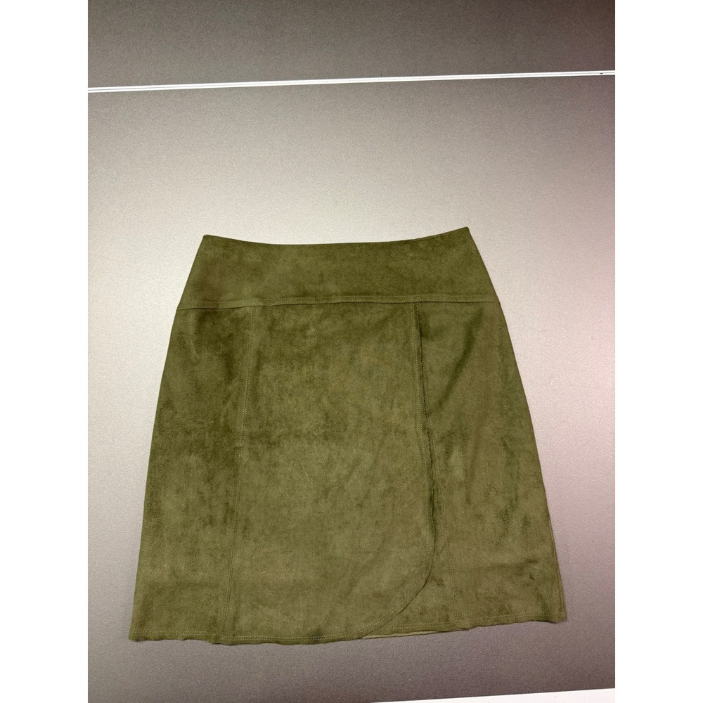 Bebe Olive Green Faux Suede Faux Mini Skirt Size 2 Tulip Hem Exposed Zip party